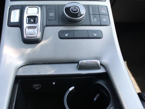 Used 2025 Hyundai Palisade SEL FWD image 32