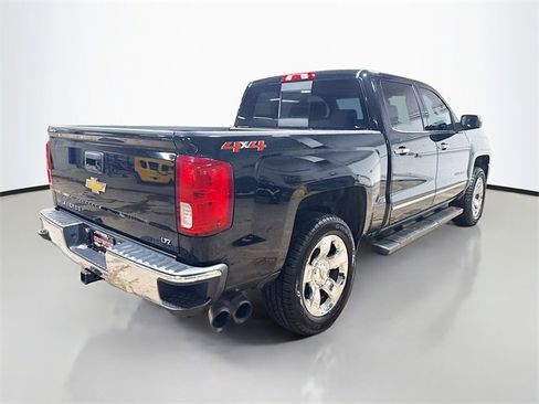 Used 2018 Chevrolet Silverado 1500 LTZ w/ Sport Package image 7
