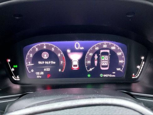 Used 2024 Honda Accord EX image 12