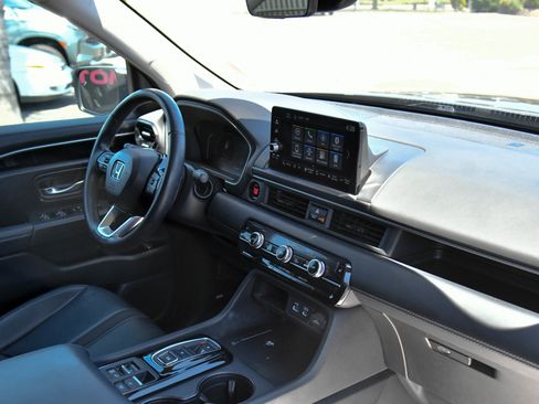 Used 2024 Honda Pilot EX-L image 50