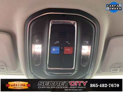 Used 2023 Jeep Grand Cherokee Laredo image 19