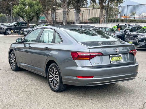Used 2019 Volkswagen Jetta SEL FWD image 8