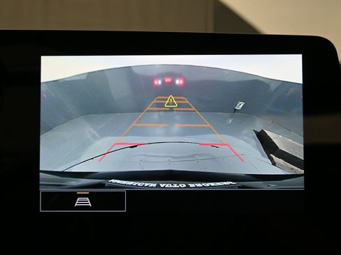 Used 2022 Chevrolet Corvette Stingray Coupe w/ Battery Protection Package image 25