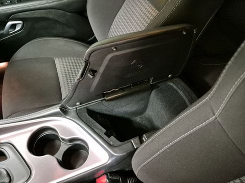 Used 2022 Dodge Challenger R/T Scat Pack image 36