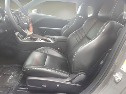 Used 2023 Dodge Challenger SRT Hellcat w/ Driver Convenience Group image 39