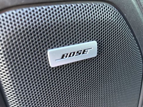 Used 2020 GMC Sierra 1500 SLT w/ SLT Premium Plus Package image 18