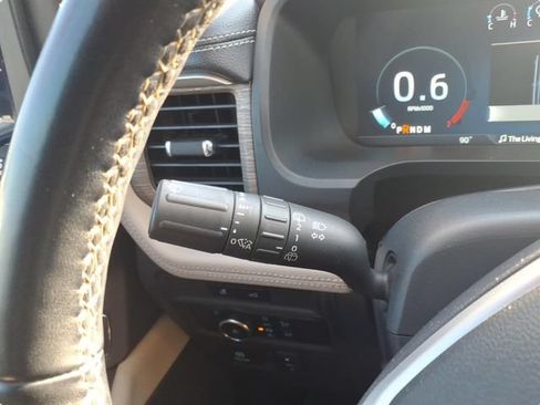 Used 2024 Ford Expedition Max Limited AWD/4WD image 25
