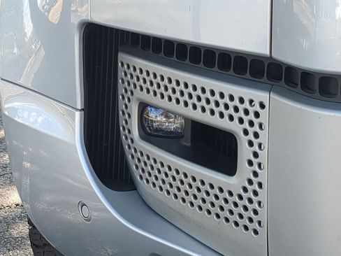 Used 2022 Land Rover Defender 110 XS Edition AWD/4WD image 11