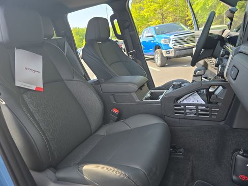 New 2026 Toyota Tacoma Limited AWD/4WD image 10