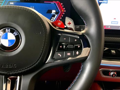 Used 2025 BMW XM image 24