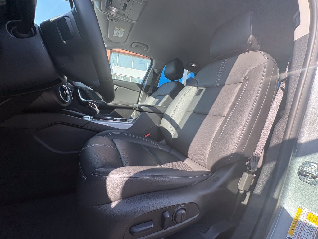 Used 2024 Chevrolet Blazer LT FWD image 5