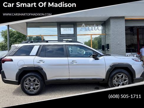 Used 2026 Subaru Outback Premium AWD/4WD image 1