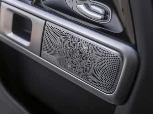 Used 2025 Mercedes-Benz G 550 image 39
