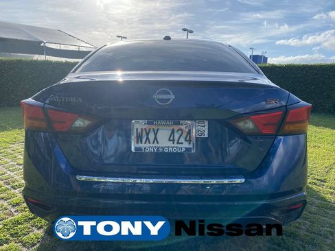 Used 2023 Nissan Altima 2.5 SR w/ SR Premium Package FWD image 6