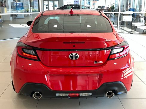 New 2026 Toyota GR86 Premium w/ GR Wheel Package (TMS RWD image 7