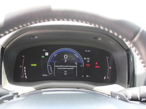 Used 2025 Toyota Camry SE FWD image 18