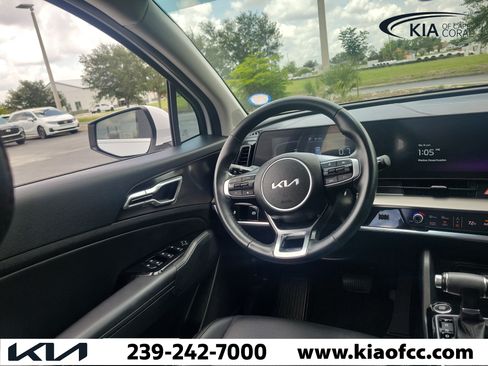 Certified 2025 Kia Sportage EX FWD image 22
