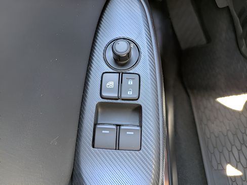 Used 2023 MAZDA MX-5 Miata Grand Touring w/ Weather Package RWD image 18
