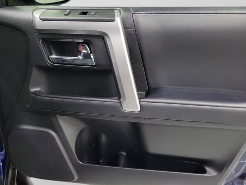 Certified 2023 Toyota 4Runner SR5 Premium w/ Moonroof Package AWD/4WD image 15