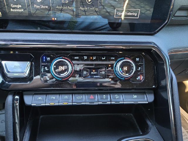 Used 2022 GMC Sierra 1500 AT4 w/ AT4 Premium Package AWD/4WD image 26
