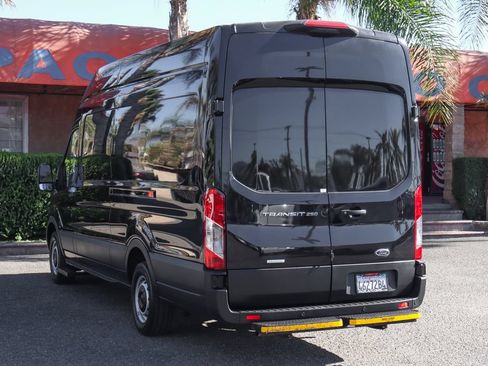 Used 2023 Ford Transit 250 148 High Roof Extended w/ Load Area Protection Package RWD image 6