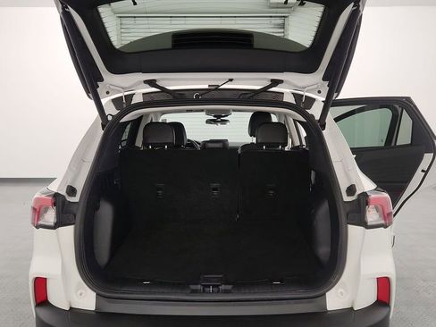 Used 2022 Ford Escape SEL image 26