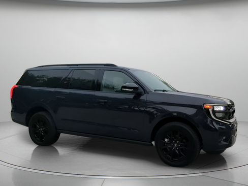 New 2027 Ford Expedition Max Platinum RWD image 38
