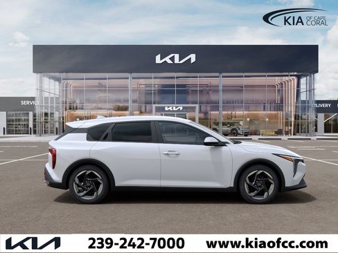 New 2026 Kia K4 EX FWD image 7