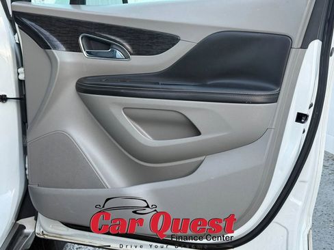 Used 2015 Buick Encore Convenience FWD image 18