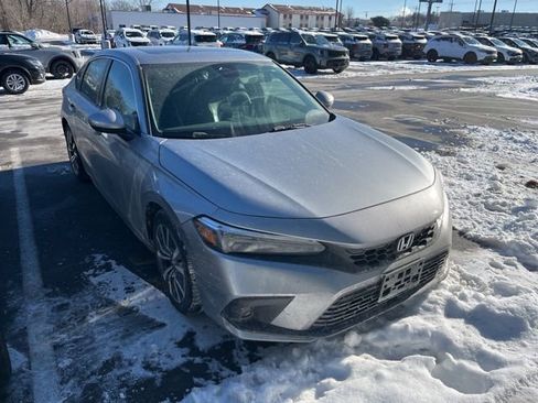 Used 2022 Honda Civic EX-L image 1