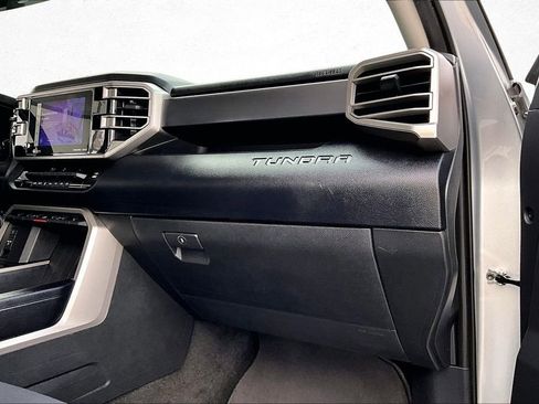 Used 2022 Toyota Tundra SR5 w/ TRD Off-Road Package image 28