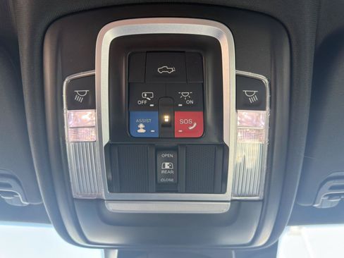 Used 2022 RAM 1500 Laramie w/ Sport Appearance Package AWD/4WD image 25