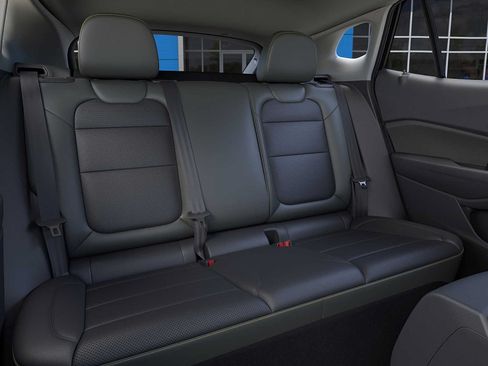 New 2026 Chevrolet Trax ACTIV w/ Driver Confidence Package FWD image 17