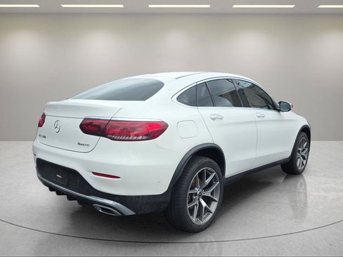 Used 2022 Mercedes-Benz GLC 300 4MATIC Coupe image 6