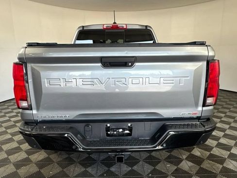 Used 2024 Chevrolet Colorado ZR2 w/ Technology Package AWD/4WD image 22