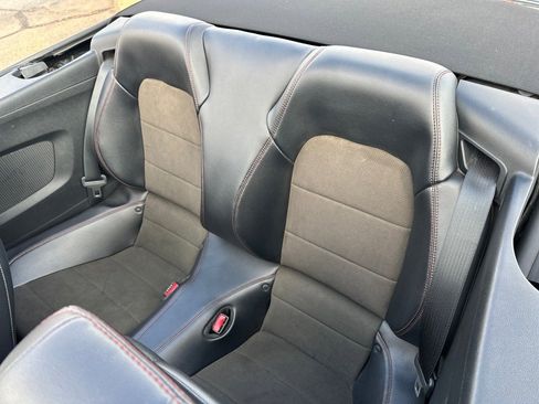 Used 2017 Ford Mustang GT Premium w/ Equipment Group 401A image 8