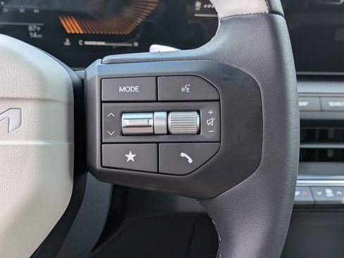 New 2026 Kia K4 GT-Line FWD image 25