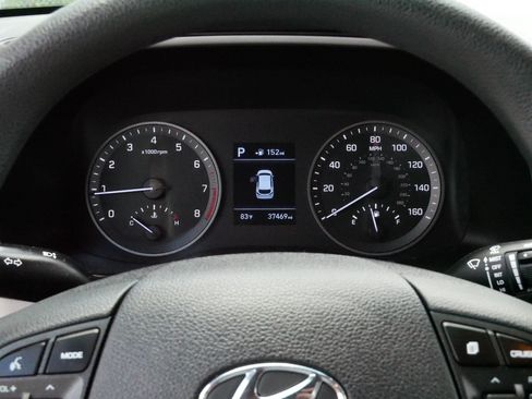 Used 2019 Hyundai Tucson Value w/ Cargo Package AWD/4WD image 21