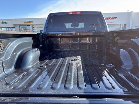 New 2026 RAM 2500 Big Horn AWD/4WD image 8