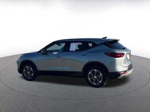 Used 2025 Chevrolet Blazer LT image 9