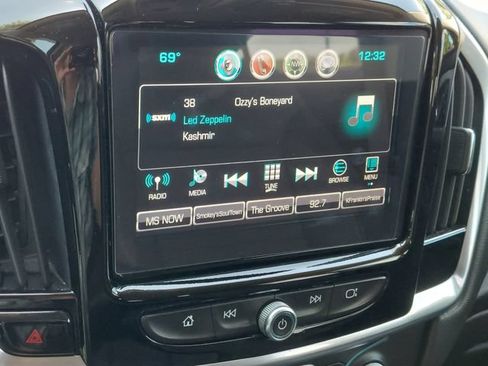 Used 2018 Chevrolet Traverse LT AWD/4WD image 40