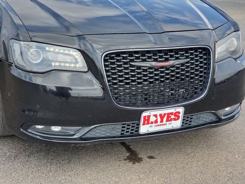 Used 2023 Chrysler 300 S image 6