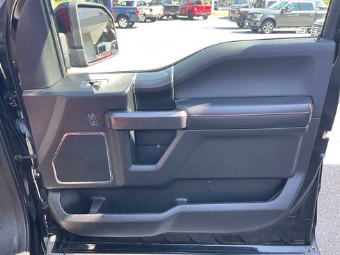 Used 2016 Ford F150 Lariat w/ Equipment Group 502A Luxury AWD/4WD image 38