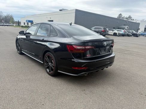 Used 2019 Volkswagen Jetta GLI image 8