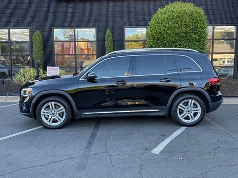 Used 2023 Mercedes-Benz GLB 250 4MATIC image 9