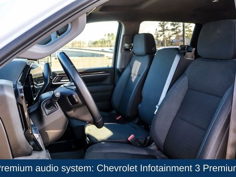 Used 2025 Chevrolet Silverado 2500 LT w/ Convenience Package image 10