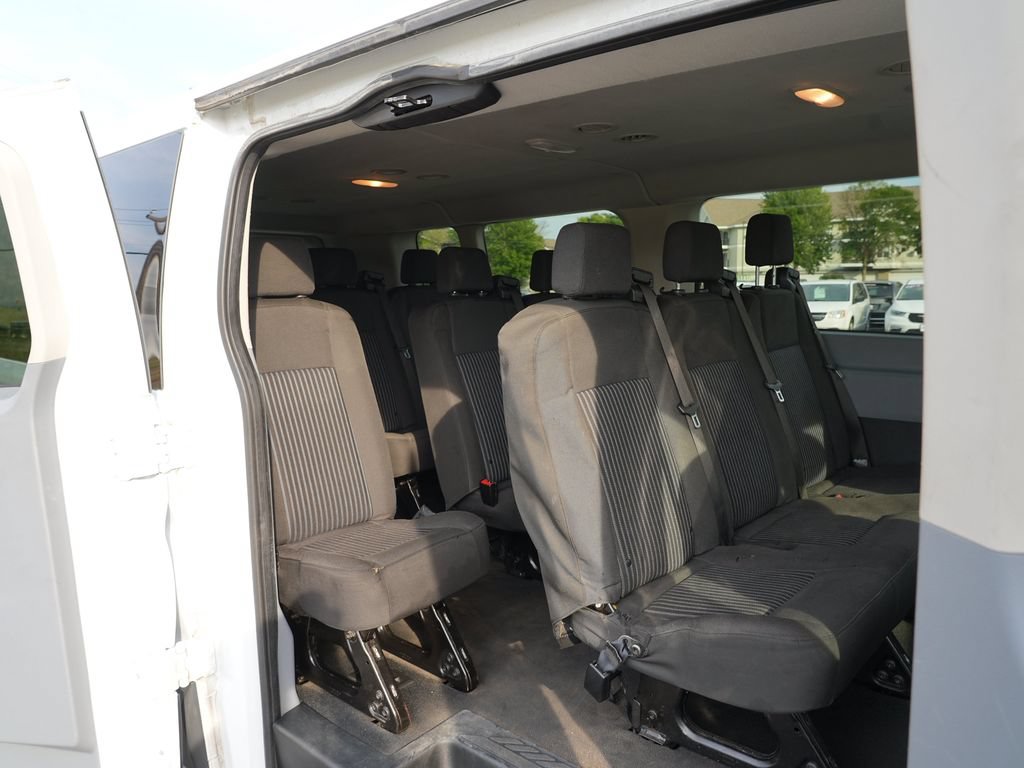 Used 2018 Ford Transit 350 XL RWD image 27