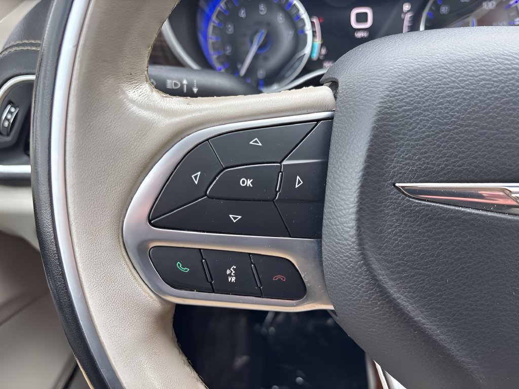 Used 2021 Chrysler Pacifica Limited w/ Premium & Safety Sphere Group AWD/4WD image 18