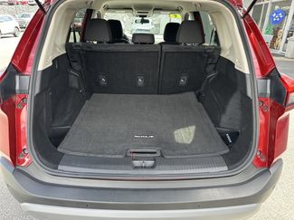 Used 2023 Nissan Rogue S AWD/4WD video 5