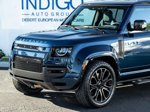 Certified 2026 Land Rover Defender 110 OCTA image 2